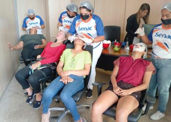 Senac participa do Feirão Mulheres em Ação e promove autoestima e empregabilidade em Porto Velho