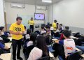 Alunos da Aprendizagem Profissional do Senac Pimenta Bueno participam de palestra sobre segurança no trânsito